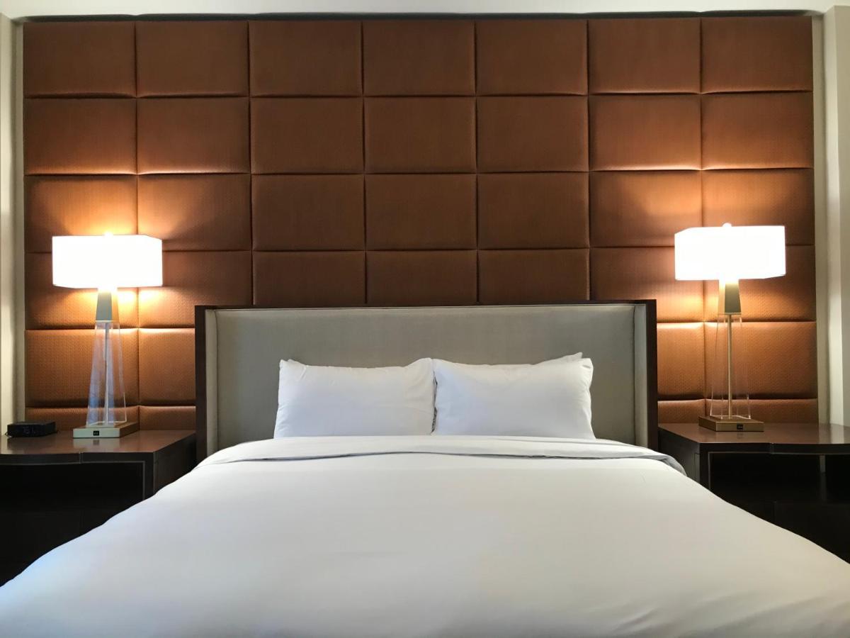 The Inn At Meadowbrook أوفرلاند بارك المظهر الخارجي الصورة